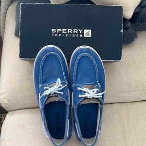 Sperry boat shoes